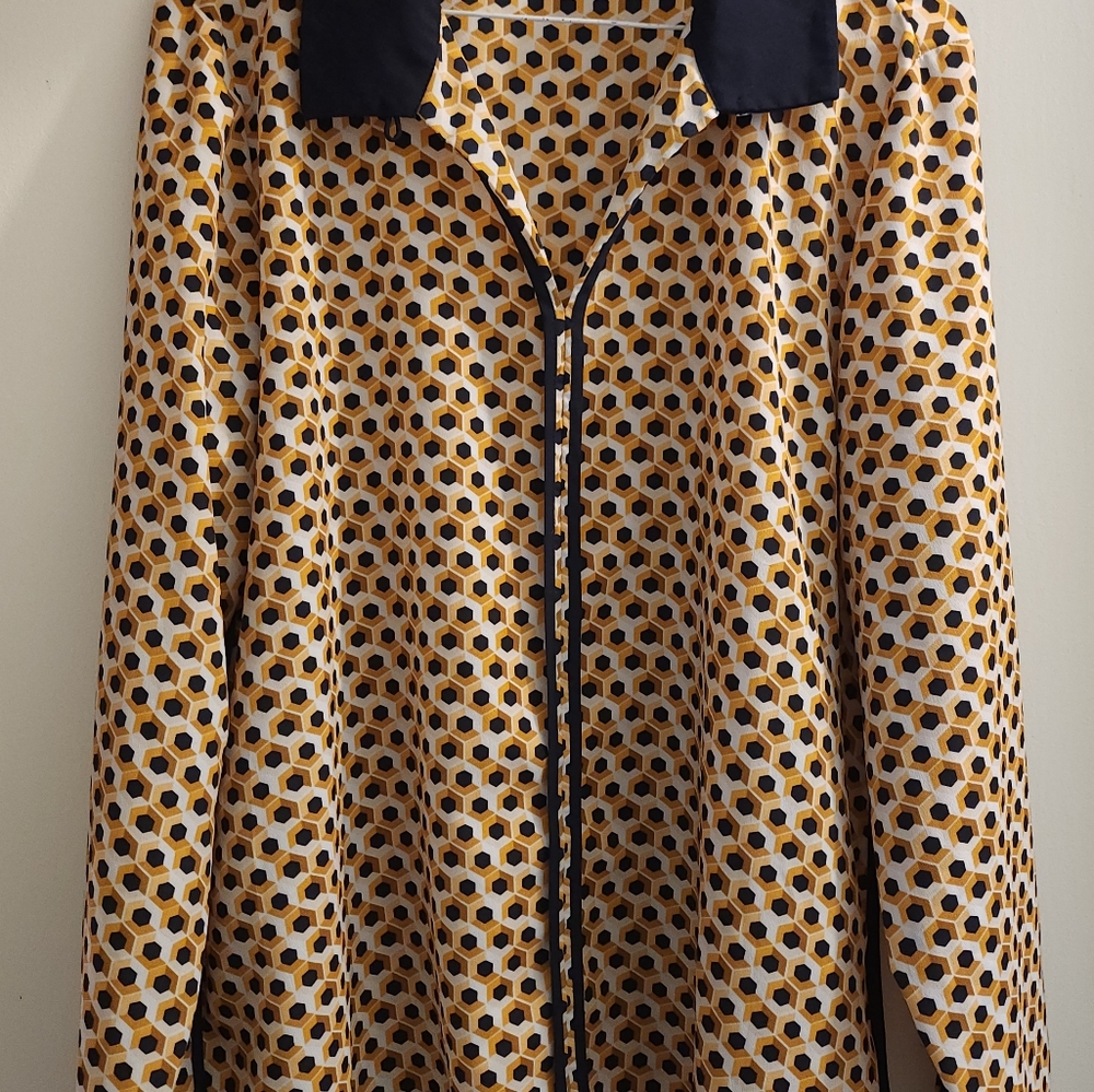 Tommy Hilfiger Blouse, Size L. Preloved